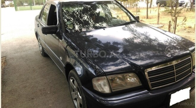 Mercedes C 200 1998, 320,000 km - 2.0 л - Bakı
