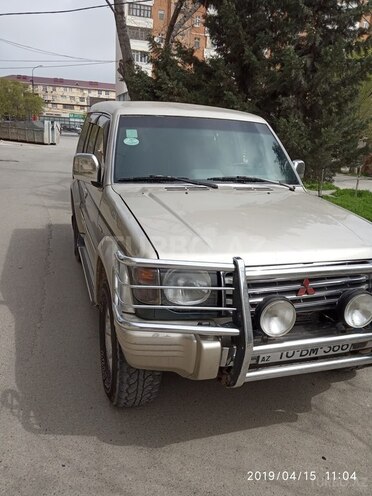 Mitsubishi Pajero 1993, 165,000 km - 2.5 l - Sumqayıt