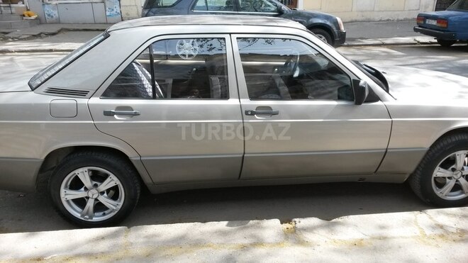 Mercedes 190 1989, 394,760 km - 2.0 l - Bakı