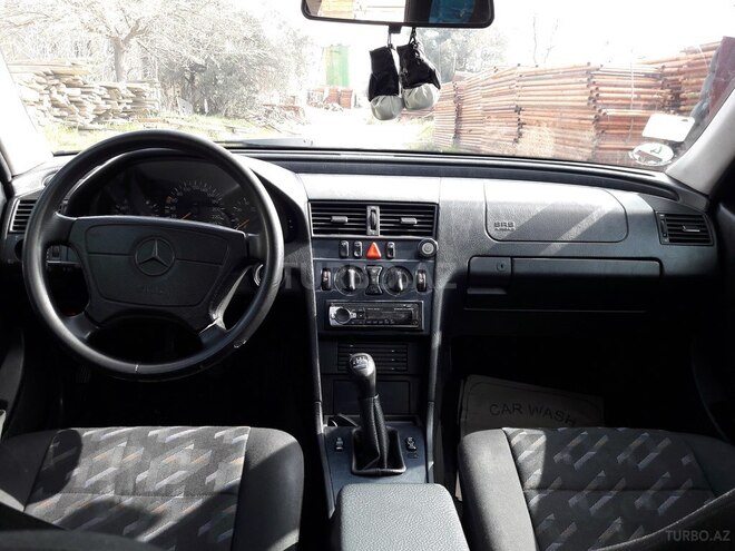 Mercedes C 200 1999, 341,000 km - 2.0 l - Bakı