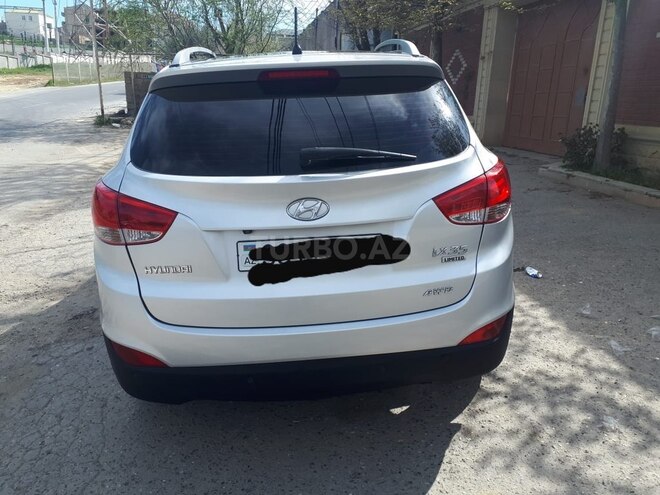 Hyundai ix35 2010, 112,000 km - 2.4 л - Bakı