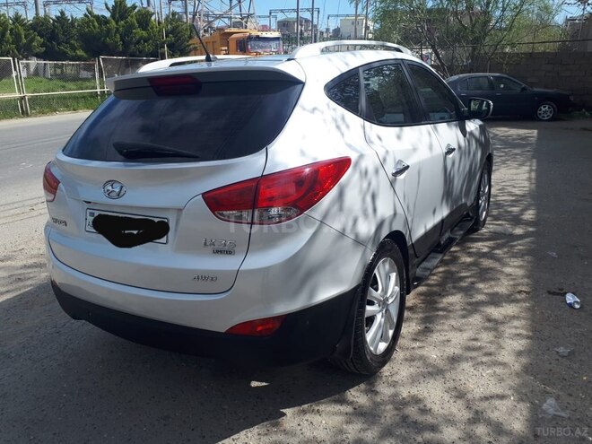 Hyundai ix35 2010, 112,000 km - 2.4 л - Bakı
