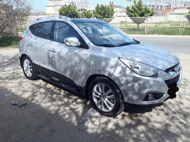 Hyundai ix35 2010, 112,000 km - 2.4 л - Bakı