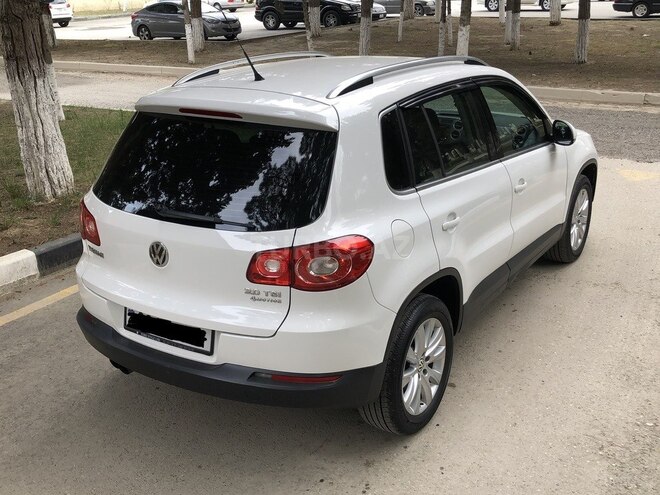 Volkswagen Tiguan 2010, 115,900 km - 2.0 l - Sumqayıt