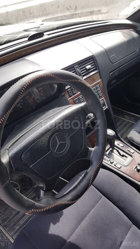 Mercedes C 220 1995, 292,860 km - 2.2 л - Bakı