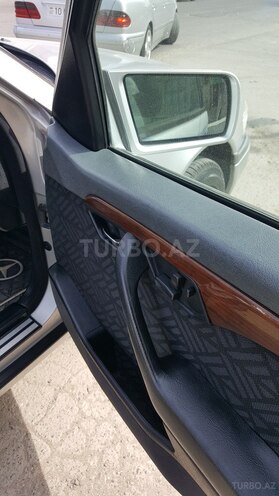 Mercedes C 220 1995, 292,860 km - 2.2 л - Bakı