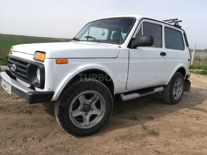 LADA (VAZ) Niva 1983, 282,000 km - 1.7 l - Quba