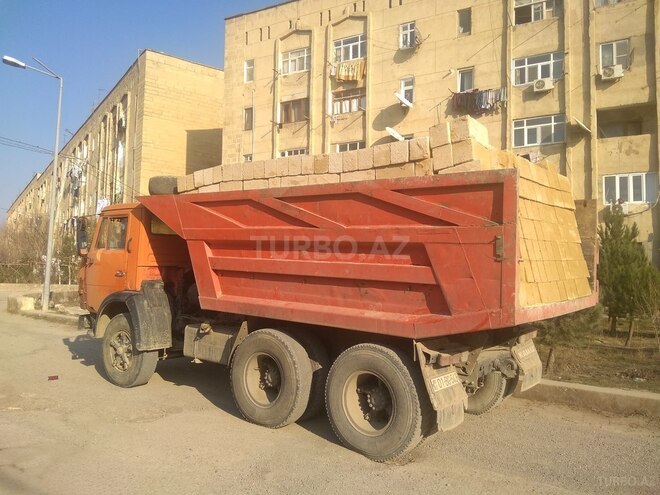 KamAz 5511 1985, 220,000 km - 11.0 l - Qobustan