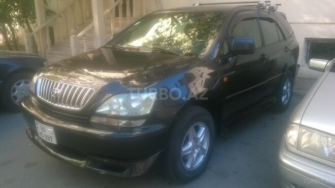 Toyota Harrier 2000, 330,000 km - 2.2 l - Bakı