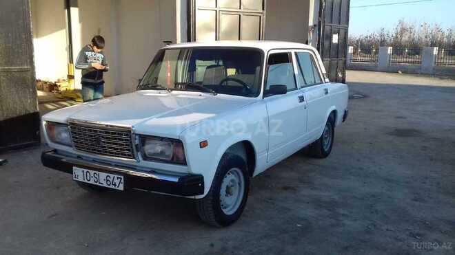 LADA (VAZ) 2107 2006, 290,000 km - 1.6 l - Sabirabad