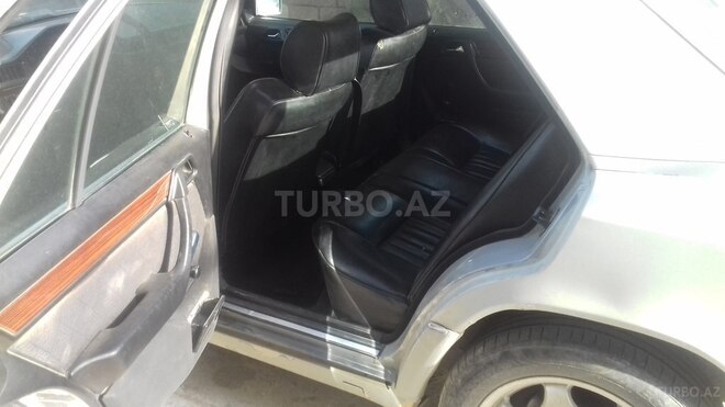 Mercedes E 230 1987, 300,000 km - 2.3 л - Bakı