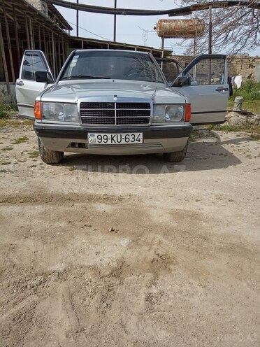 Mercedes 190 1984, 300,000 km - 2.0 l - Bakı