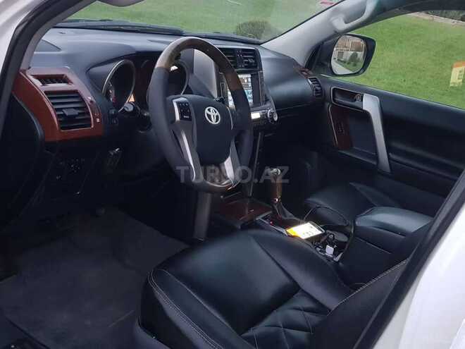 Toyota Land Cruiser 2012, 250,000 km - 2.7 l - Şabran