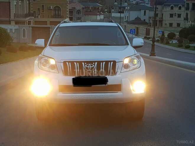 Toyota Land Cruiser 2012, 250,000 km - 2.7 l - Şabran