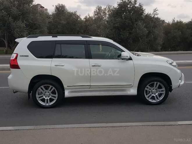 Toyota Land Cruiser 2012, 250,000 km - 2.7 l - Şabran