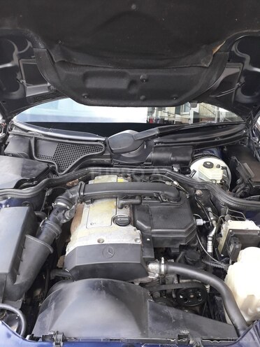 Mercedes E 200 1996, 410,000 km - 0.2 l - Bakı