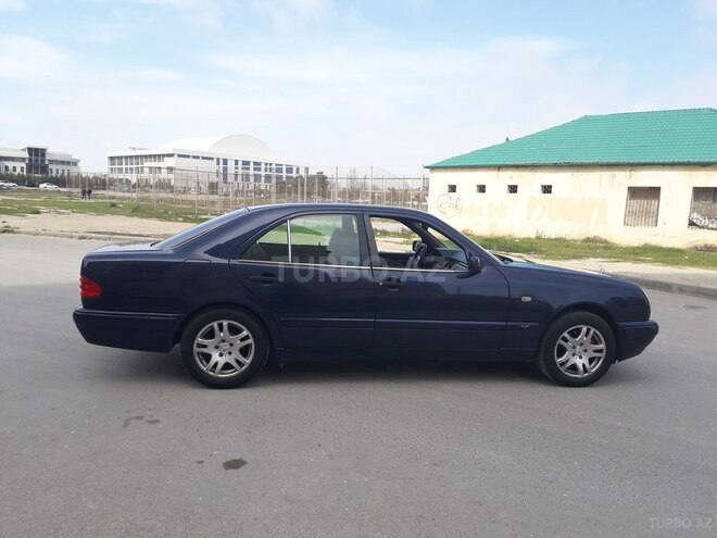 Mercedes E 200 1996, 410,000 km - 0.2 l - Bakı