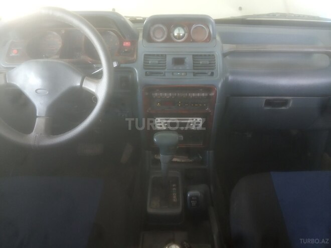 Mitsubishi Pajero 1994, 380,000 km - 2.5 л - Bakı