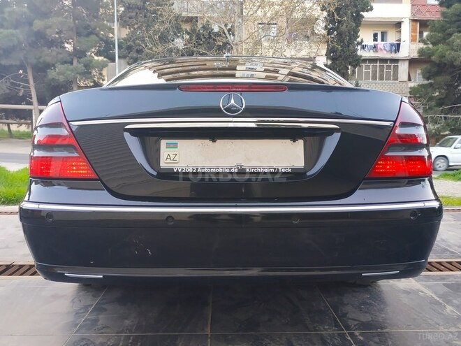 Mercedes E 270 2003, 380,000 km - 2.7 l - Bakı