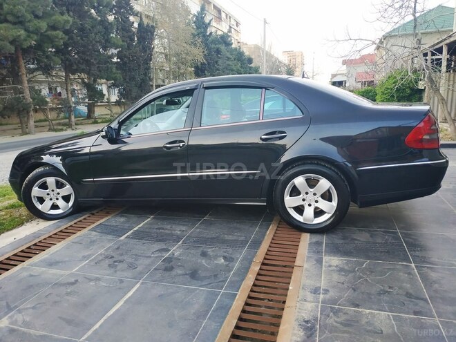 Mercedes E 270 2003, 380,000 km - 2.7 l - Bakı