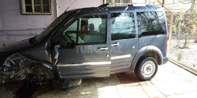 Ford Tourneo Connect 2007, 2,200 km - 0.2 l - Ağsu