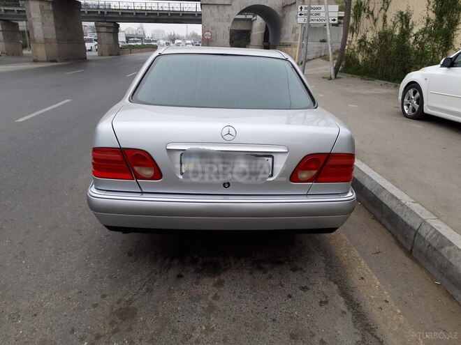 Mercedes E 230 1997, 250,000 km - 2.3 l - Bakı