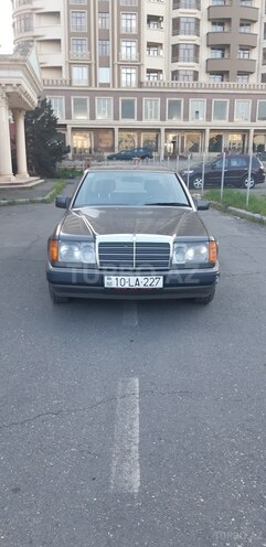 Mercedes E 200 1990, 350,657 km - 2.0 л - Bakı