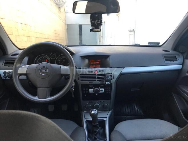 Opel Astra 2006, 246,000 km - 1.3 l - Bakı