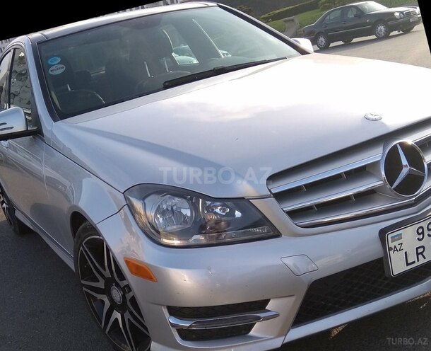 Mercedes C 250 2013, 135,000 km - 1.8 l - Bakı
