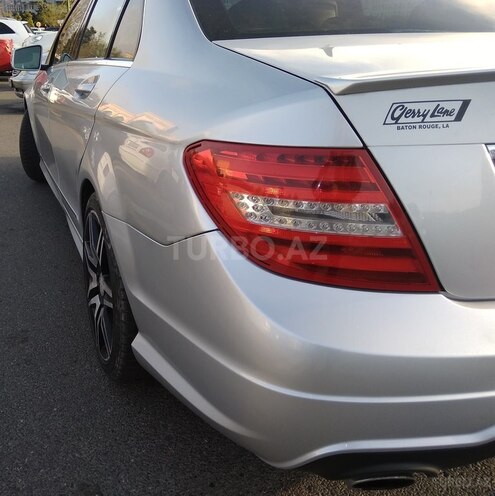 Mercedes C 250 2013, 135,000 km - 1.8 l - Bakı