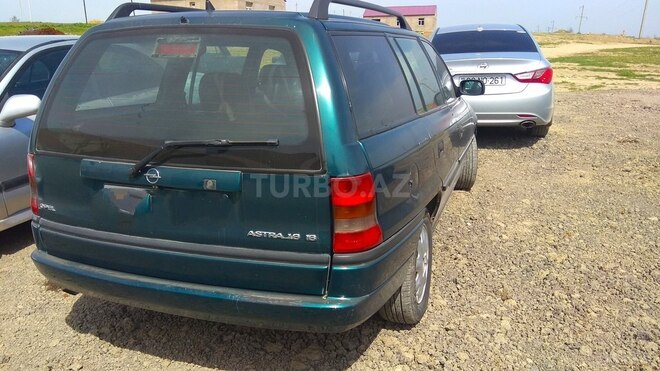 Opel Astra 1997, 410,000 km - 1.6 l - Bakı