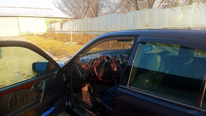 Mercedes E 280 1998, 349,000 km - 2.8 l - İsmayıllı