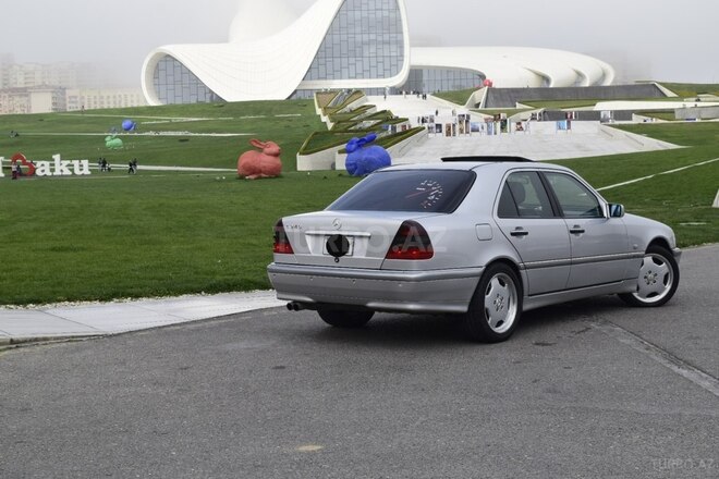 Mercedes C 240 1999, 164,445 km - 2.4 l - Bakı