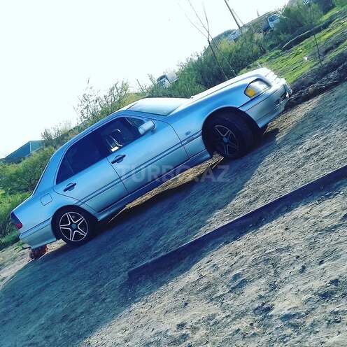 Mercedes C 240 1998, 178,098 km - 1.7 l - Biləsuvar