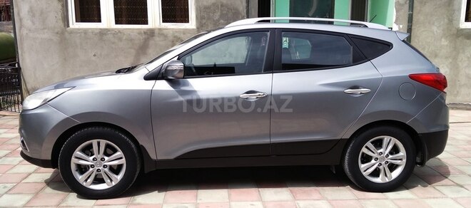 Hyundai ix35 2010, 148,000 km - 2.0 л - Bakı