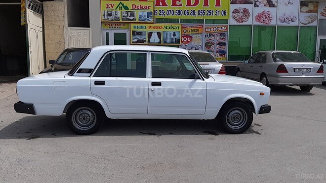 LADA (VAZ) 2107 2005, 130,000 km - 1.6 l - Bakı