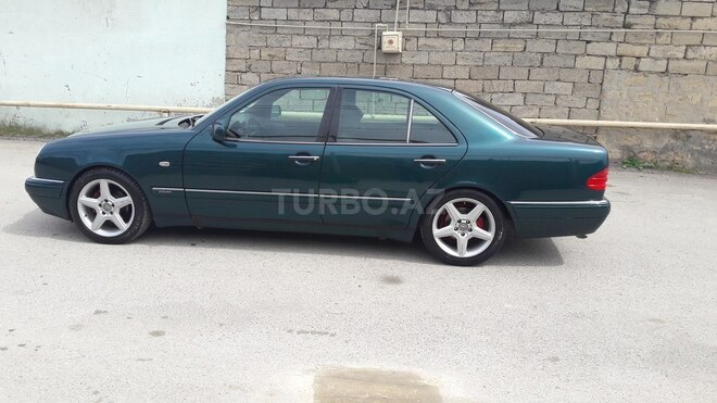 Mercedes E 230 1997, 323,725 km - 2.3 l - Bakı