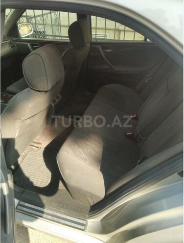 Mercedes E 240 1999, 279,350 km - 2.4 l - Gəncə