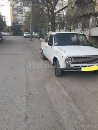 LADA (VAZ) 21011 1984, 260,000 km - 1.3 l - Bakı