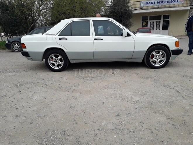 Mercedes 190 1990, 289,416 km - 2.0 л - Bakı