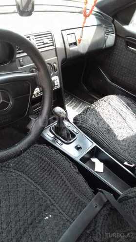 Mercedes C 180 1993, 200,000 km - 1.8 l - Bakı