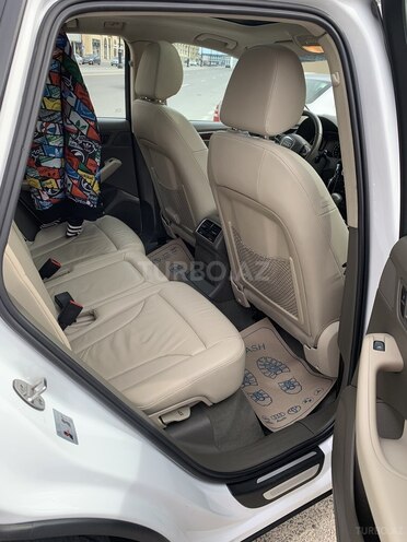 Audi Q5 2011, 65,500 km - 2.0 л - Bakı