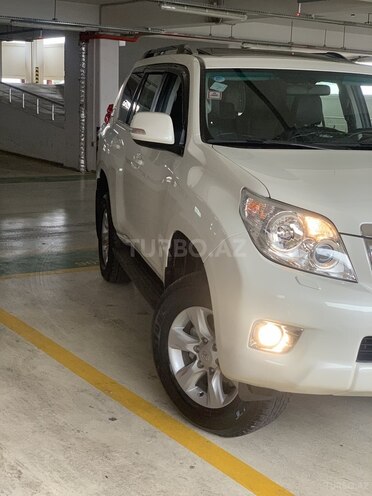 Toyota Prado 2013, 84,000 km - 2.7 l - Bakı