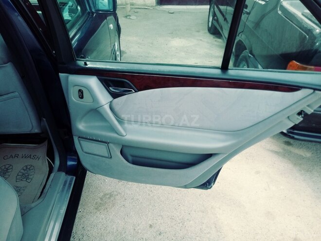 Mercedes E 230 1997, 430,000 km - 2.3 л - Bakı