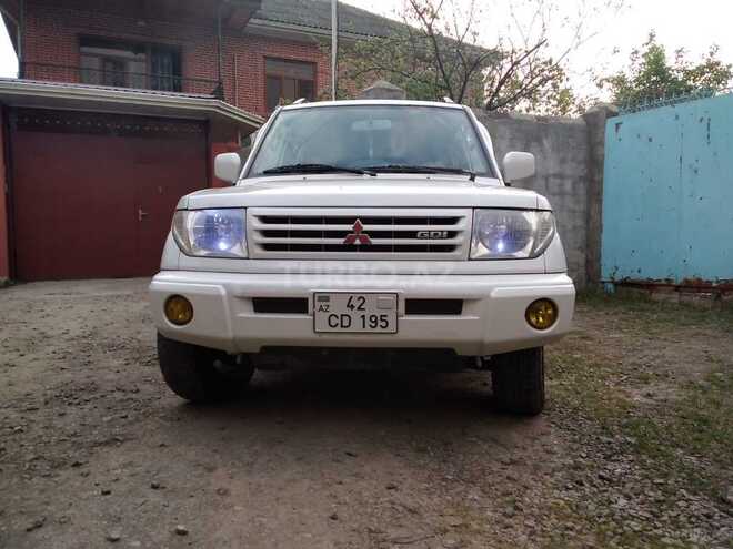 Mitsubishi Pajero io 2000, 350,000 km - 1.8 л - Lənkəran