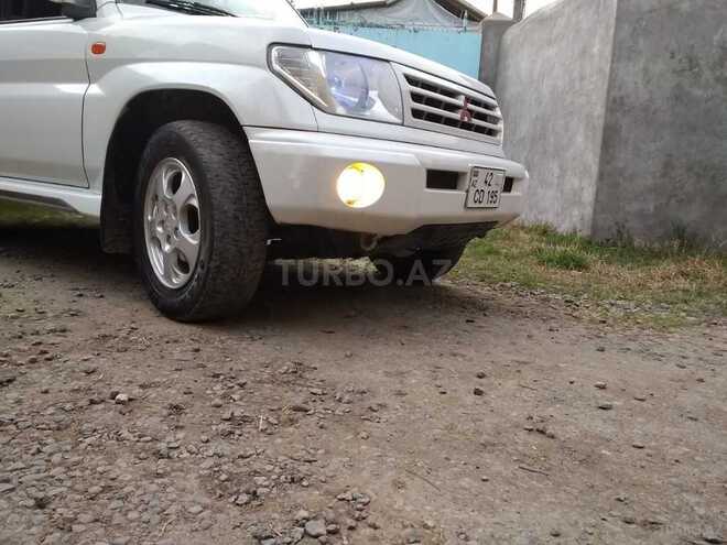 Mitsubishi Pajero io 2000, 350,000 km - 1.8 л - Lənkəran