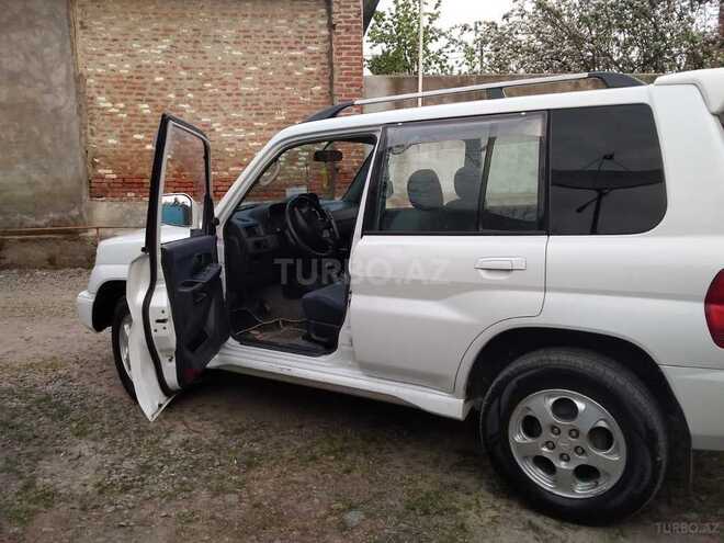 Mitsubishi Pajero io 2000, 350,000 km - 1.8 л - Lənkəran