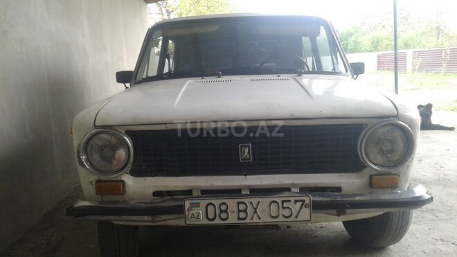 LADA (VAZ) 21011 1982, 394,000 km - 1.5 l - Zaqatala