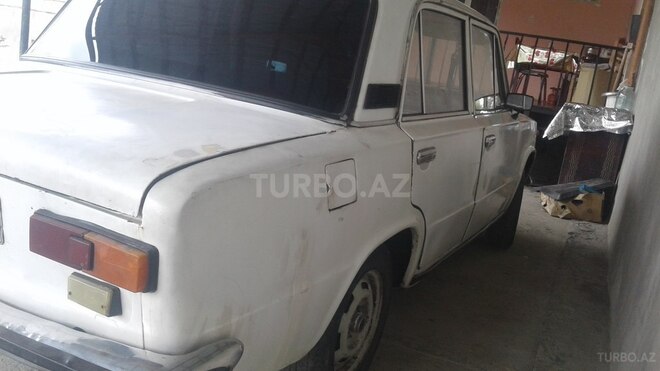 LADA (VAZ) 21011 1982, 394,000 km - 1.5 l - Zaqatala