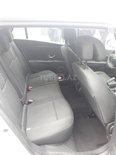 Renault Megane 2010, 203,000 km - 1.5 l - Bakı